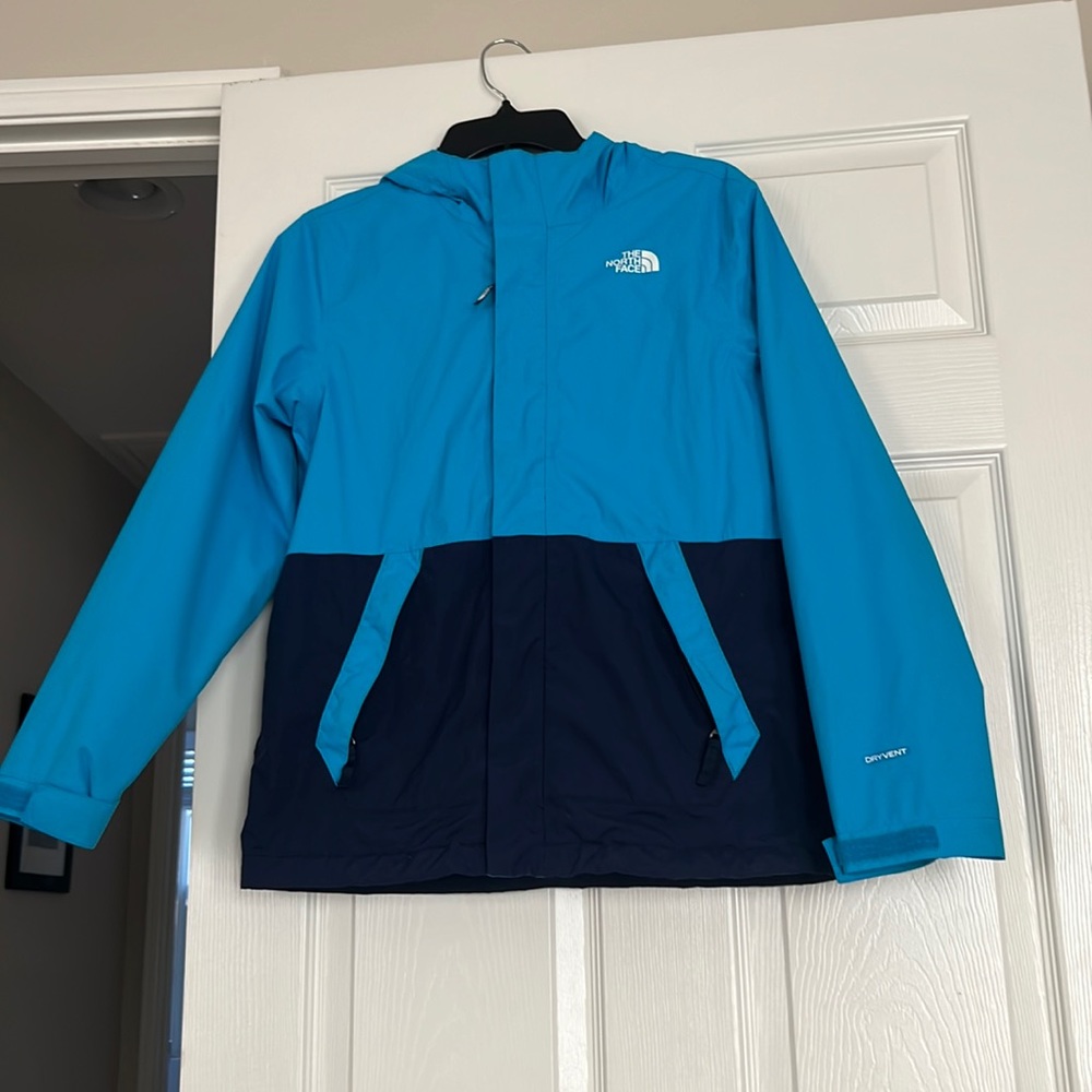 Boys  The North Face Vortex Water and Wind Resistant Jacket